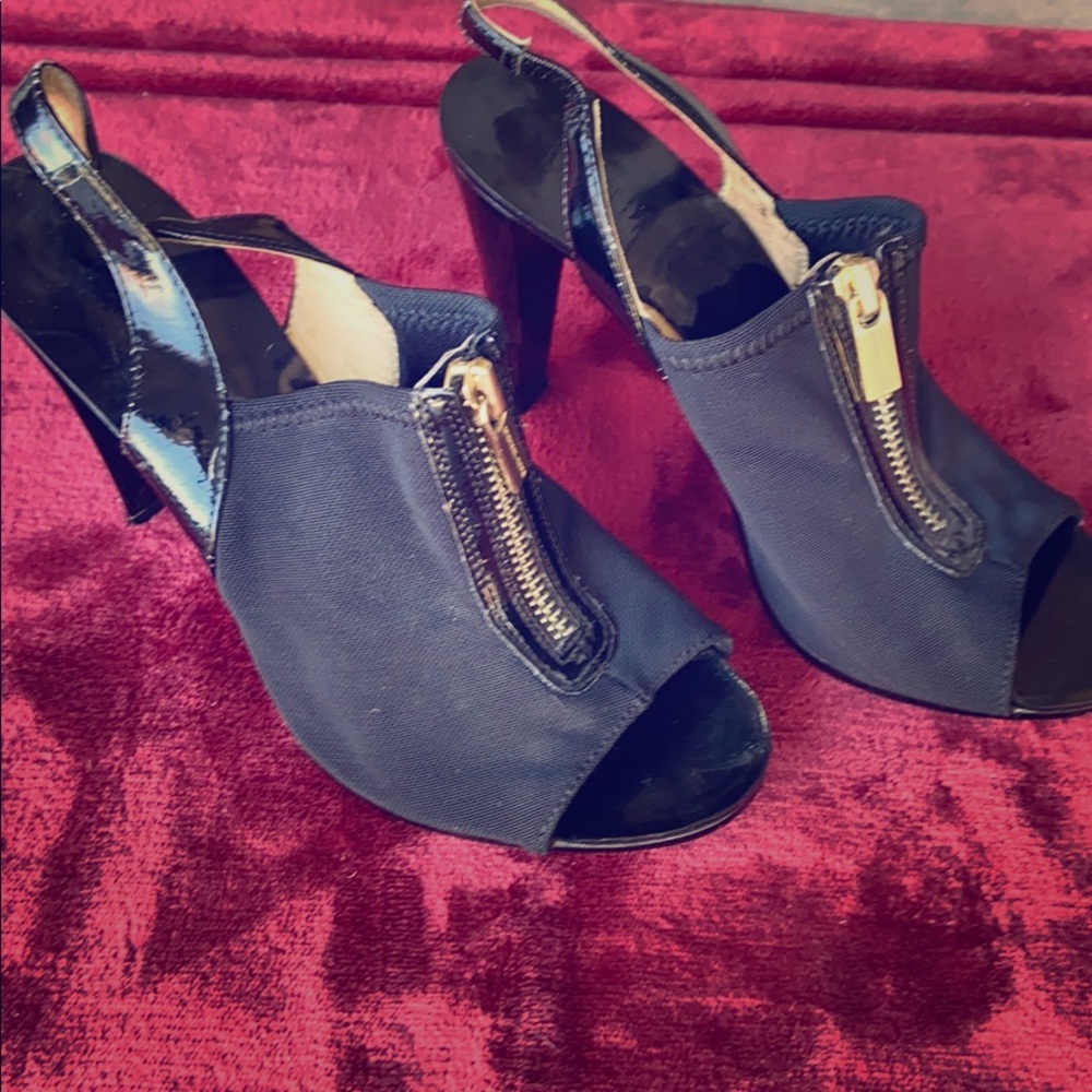 Michael Kora sandals
